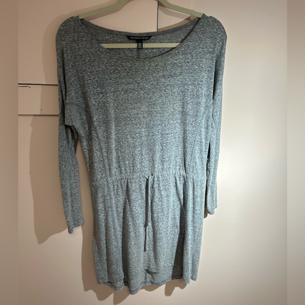 Long sleeve tee-shirt dress